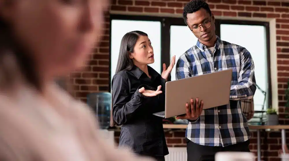 A Team Handling Secure Information